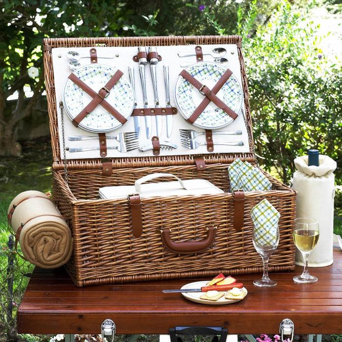 Picnic Baskets for 4